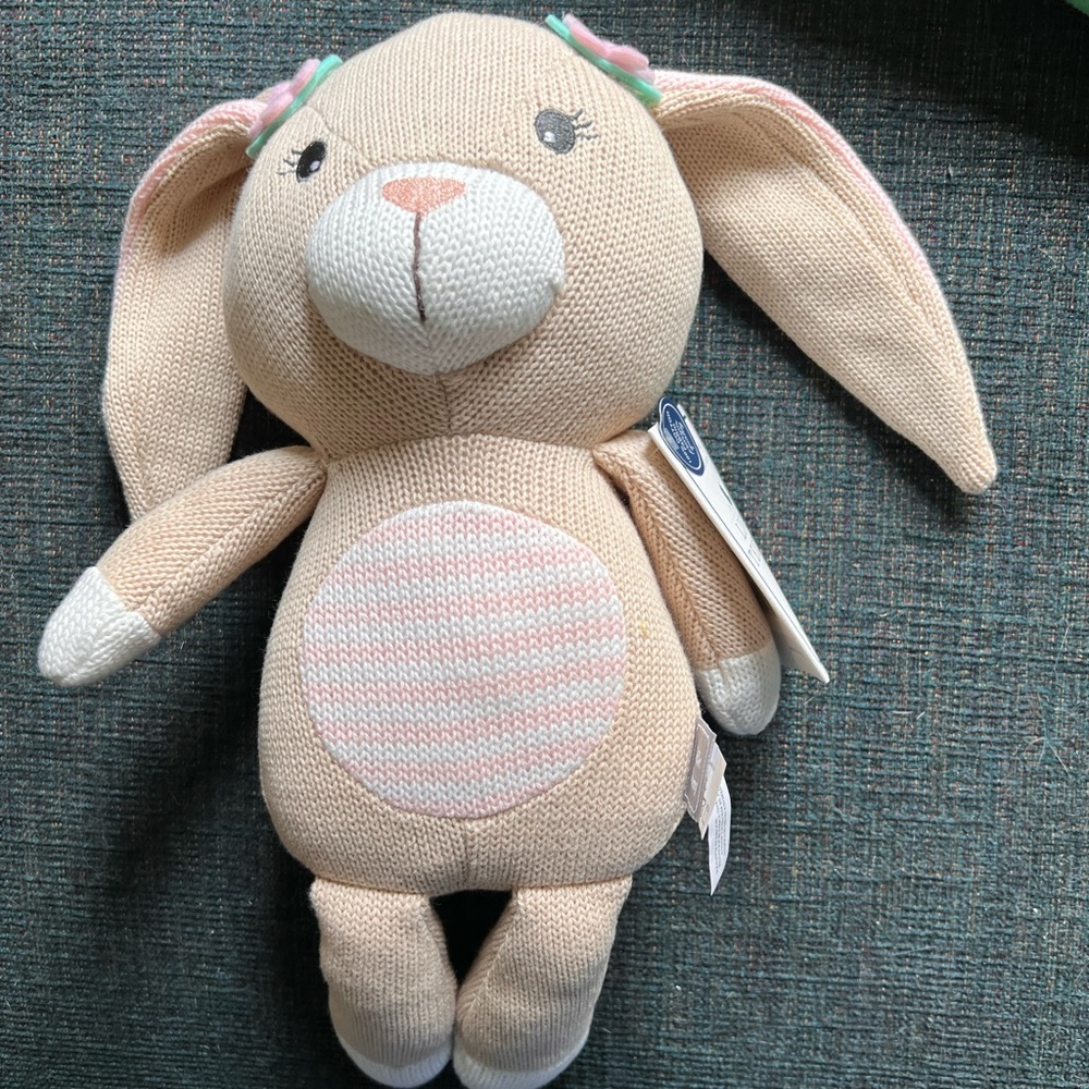 Living textiles bunny